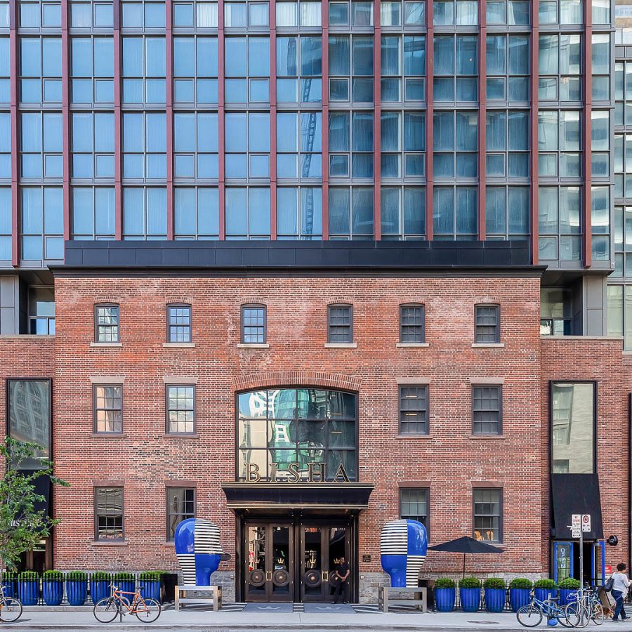 bisha-condos-88-blue-jays-way-toronto-for-sale-front-entrance