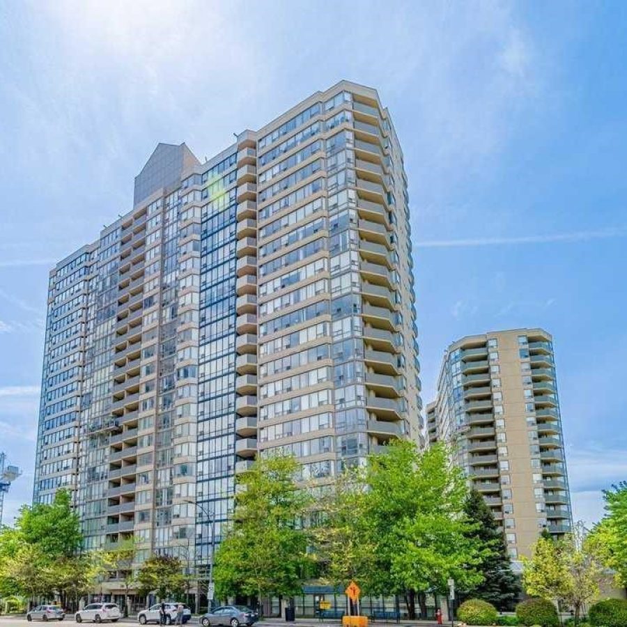 centre-ii-condos-330-rathburn-rd-w-mississauga-square-one-condos-for-sale