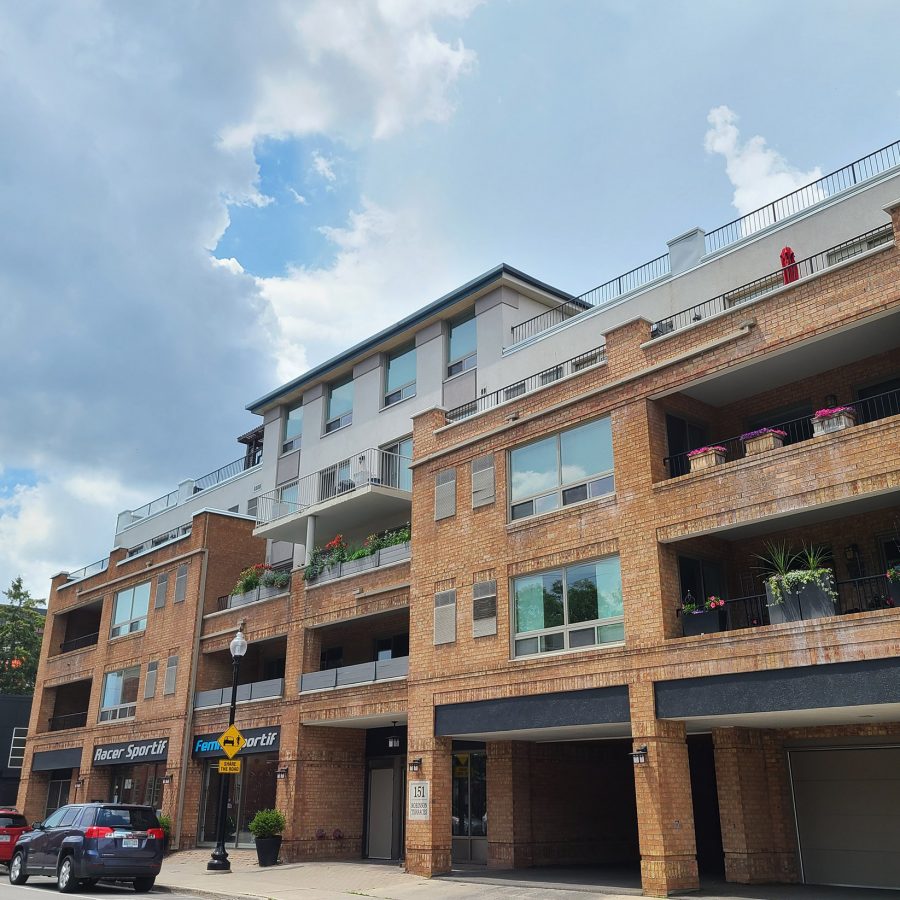 robinson-terraces-151-robinson-st-oakville-condos