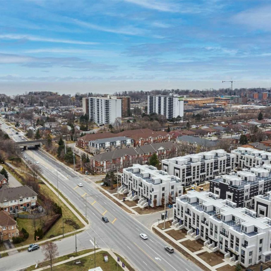 the-reserve-east-mineola-mississauga-cawthra-lakeview-port-credit-townhouses